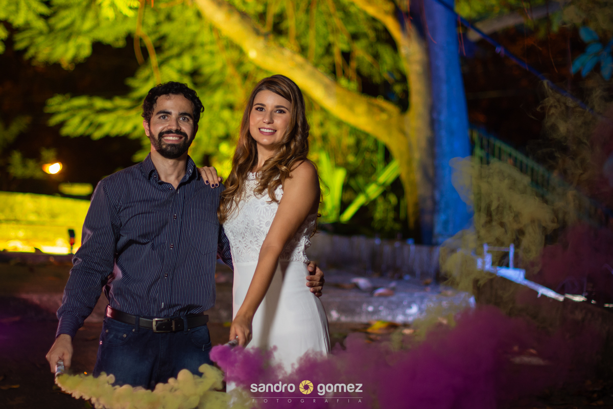 Ensaio Pré Wedding Grasielle Menezes e Roberto Stefan realizado no Parque da Cidade, Praia de Charitas e Plaza Shopping - Niterói - RJ