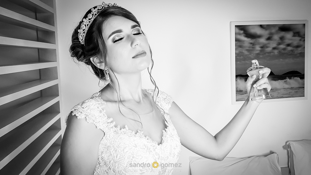 Casamento da Grasielle Menezes e do Roberto Stefan  - com making of no Hotel Promenade e recepção na Dimattoni Eventos - Itaboraí - RJ