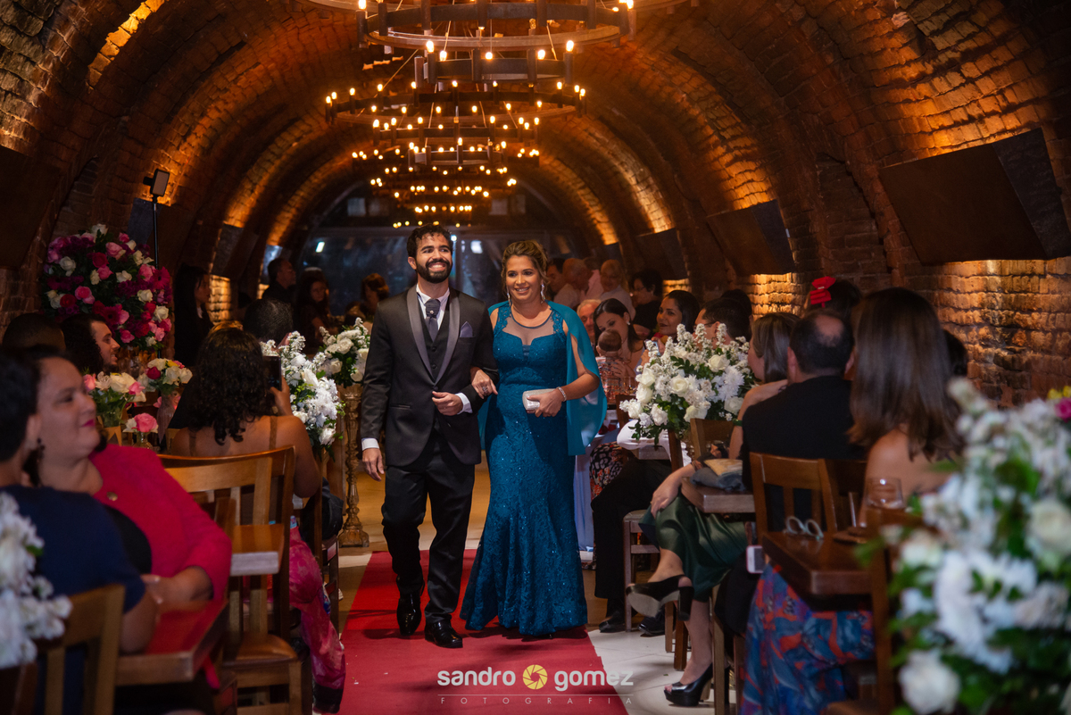 Casamento da Grasielle Menezes e do Roberto Stefan  - com making of no Hotel Promenade e recepção na Dimattoni Eventos - Itaboraí - RJ