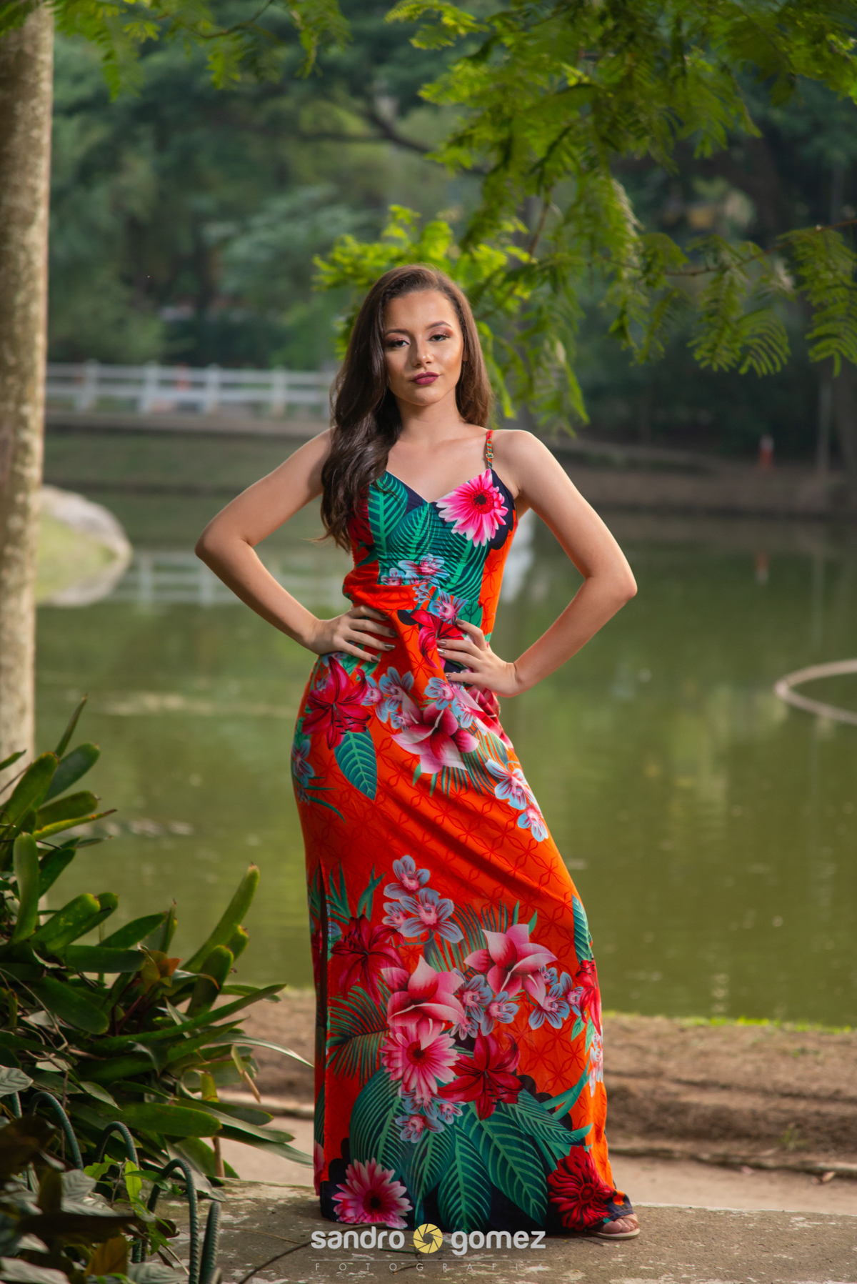 Ensaio Debut da Alícia Souza, realizado no Campo de São Bento, Praia de Charitas, Igreja de São Francisco Xavier e Mc Donald São Francisco - Niterói - RJ