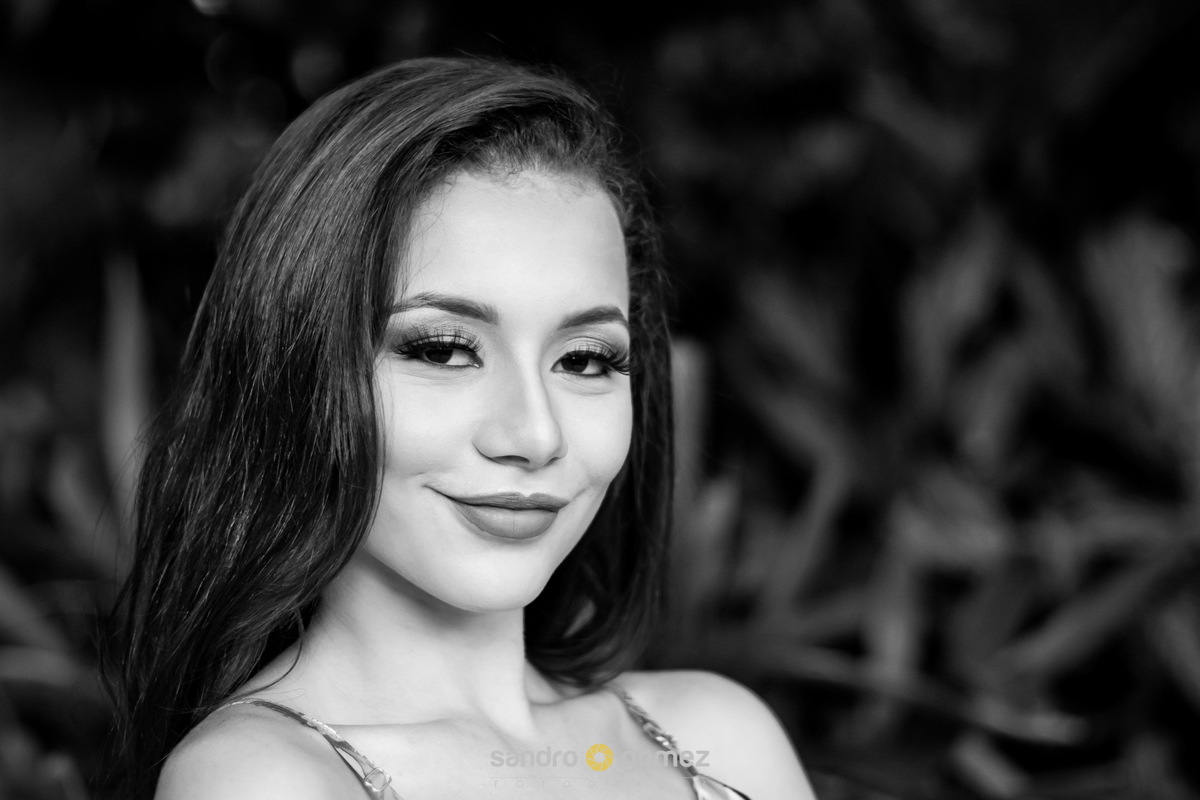 Ensaio Debut da Alícia Souza, realizado no Campo de São Bento, Praia de Charitas, Igreja de São Francisco Xavier e Mc Donald São Francisco - Niterói - RJ