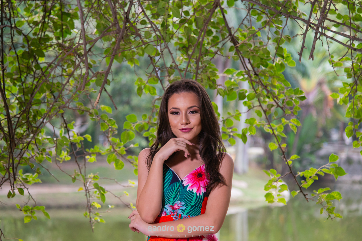 Ensaio Debut da Alícia Souza, realizado no Campo de São Bento, Praia de Charitas, Igreja de São Francisco Xavier e Mc Donald São Francisco - Niterói - RJ