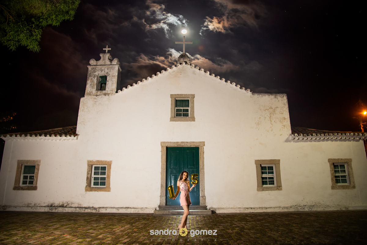 Ensaio Debut da Alícia Souza, realizado no Campo de São Bento, Praia de Charitas, Igreja de São Francisco Xavier e Mc Donald São Francisco - Niterói - RJ