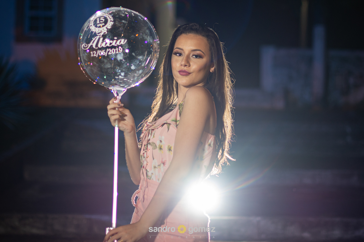 Ensaio Debut da Alícia Souza, realizado no Campo de São Bento, Praia de Charitas, Igreja de São Francisco Xavier e Mc Donald São Francisco - Niterói - RJ