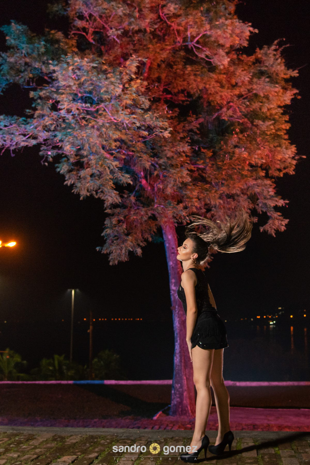 Ensaio Debut da Alícia Souza, realizado no Campo de São Bento, Praia de Charitas, Igreja de São Francisco Xavier e Mc Donald São Francisco - Niterói - RJ