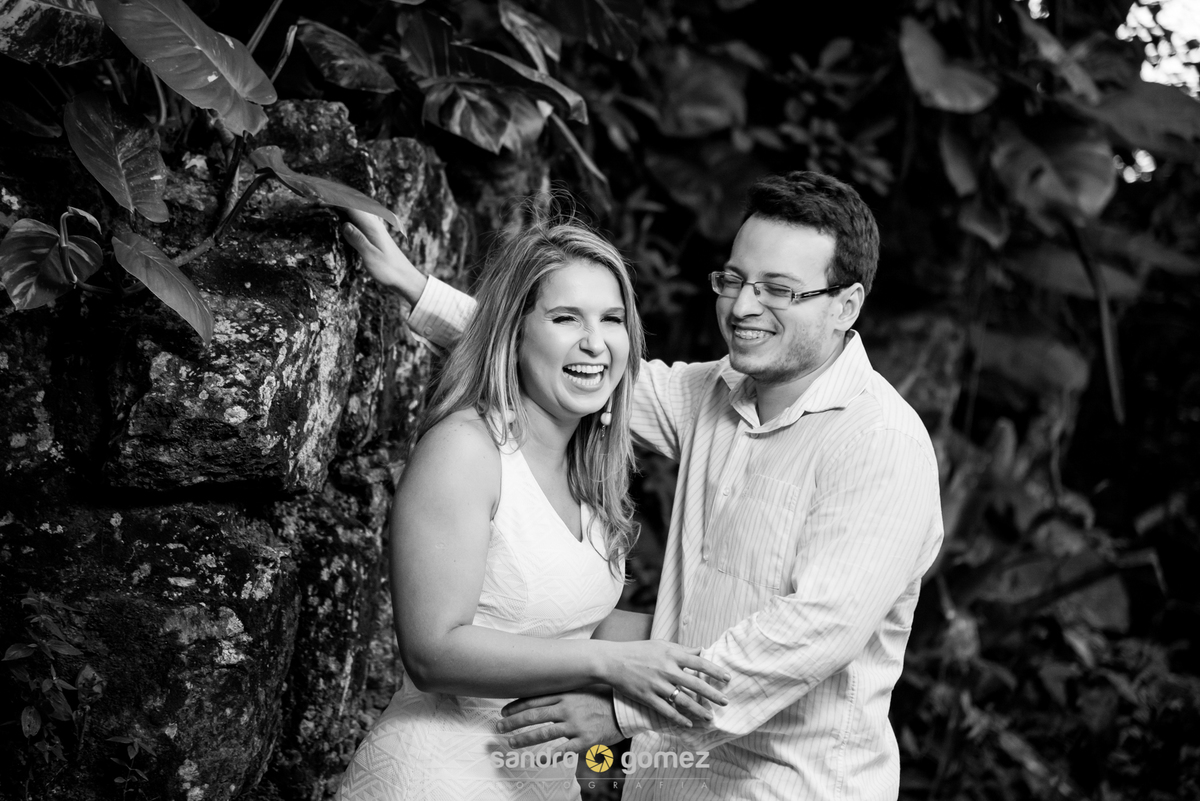 Ensaio Pré Wedding da Leidylane e do Rafael realizado no Parque da Cidade, Praia de Charitas e Igreja de São Francisco Xavier - Niterói - RJ