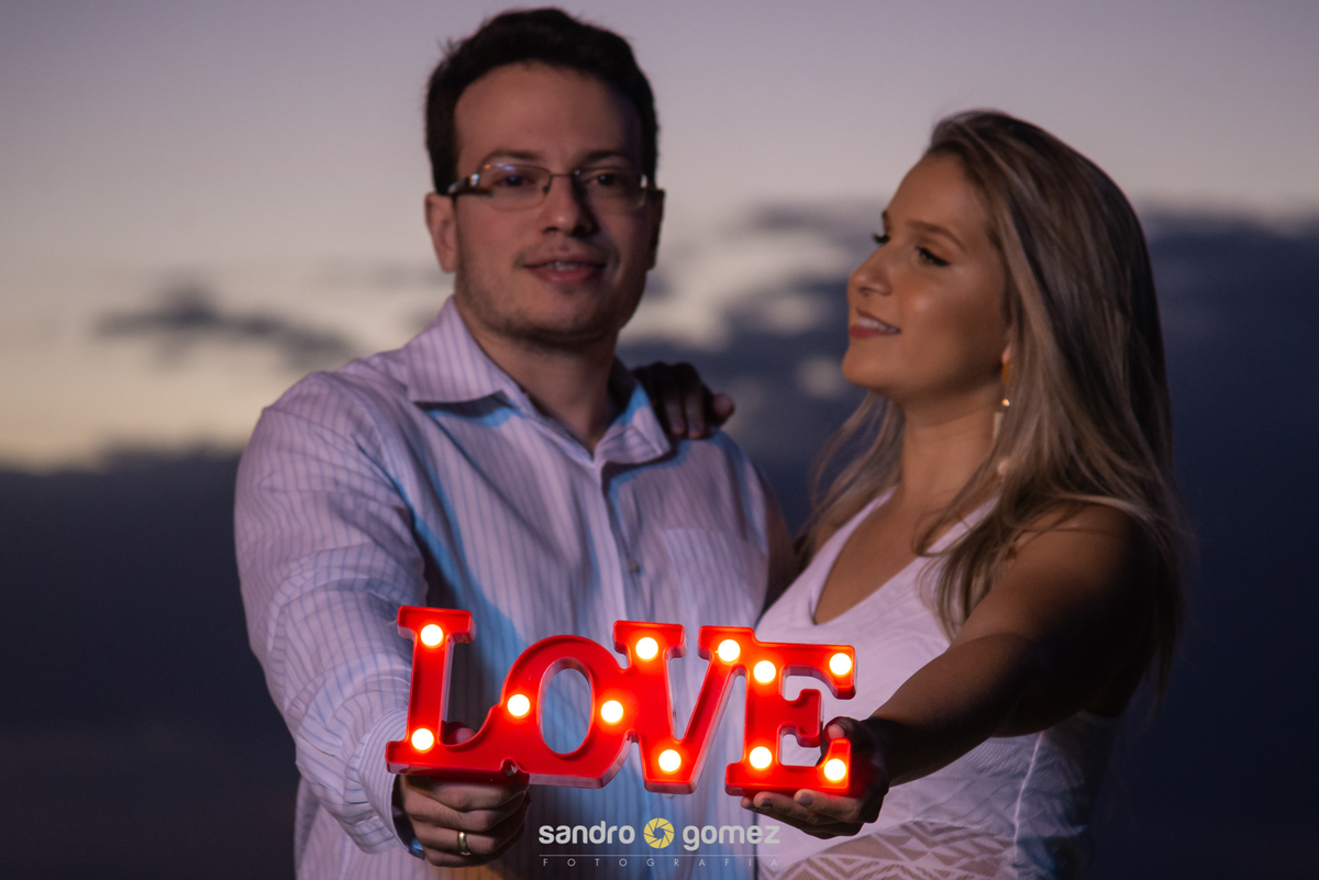 Ensaio Pré Wedding da Leidylane e do Rafael realizado no Parque da Cidade, Praia de Charitas e Igreja de São Francisco Xavier - Niterói - RJ