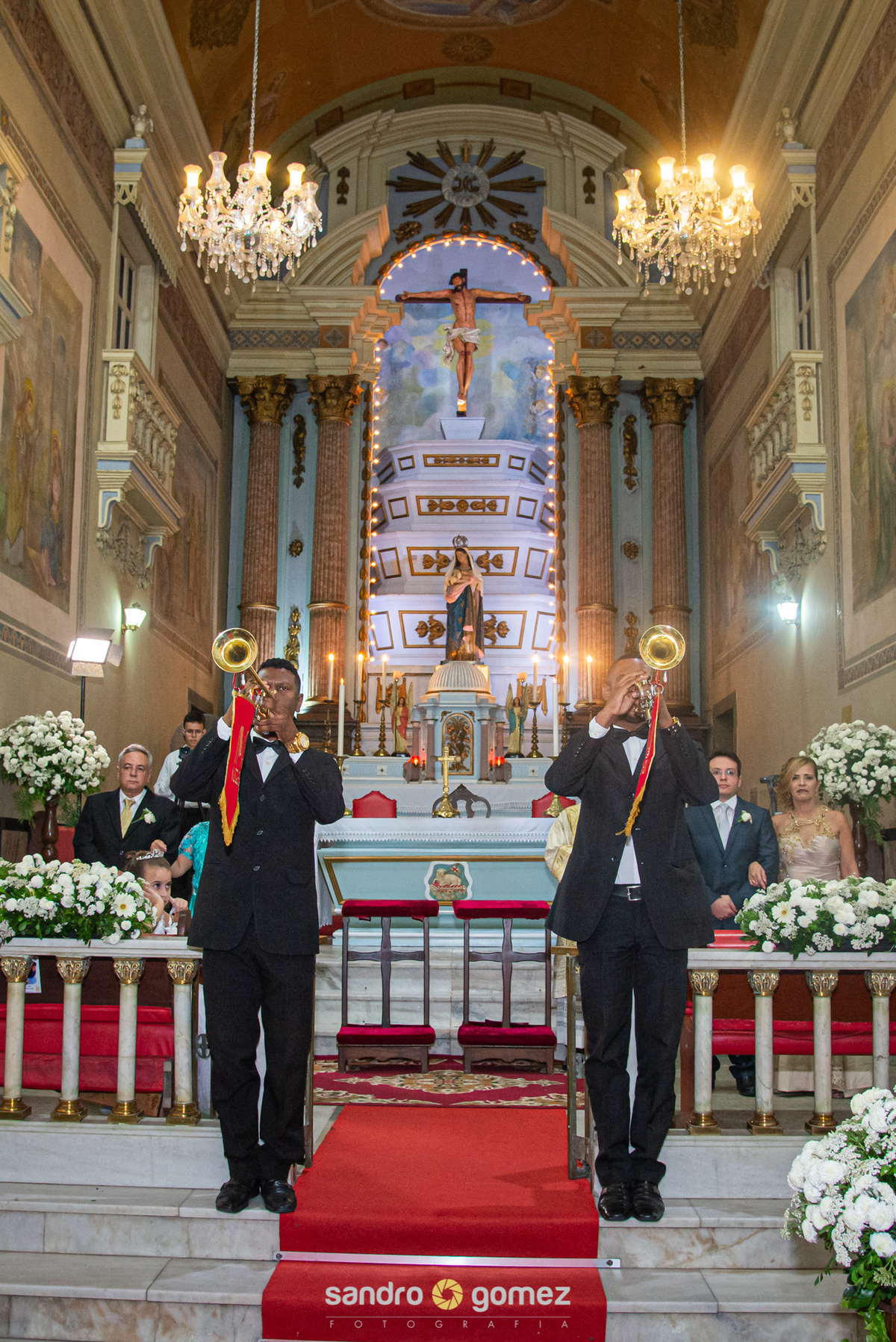 Casamento da Leidylane Cardoso e do Rafael Fournier realizado na Igreja Nossa Senhora da Apresentação - Irajá - RJ