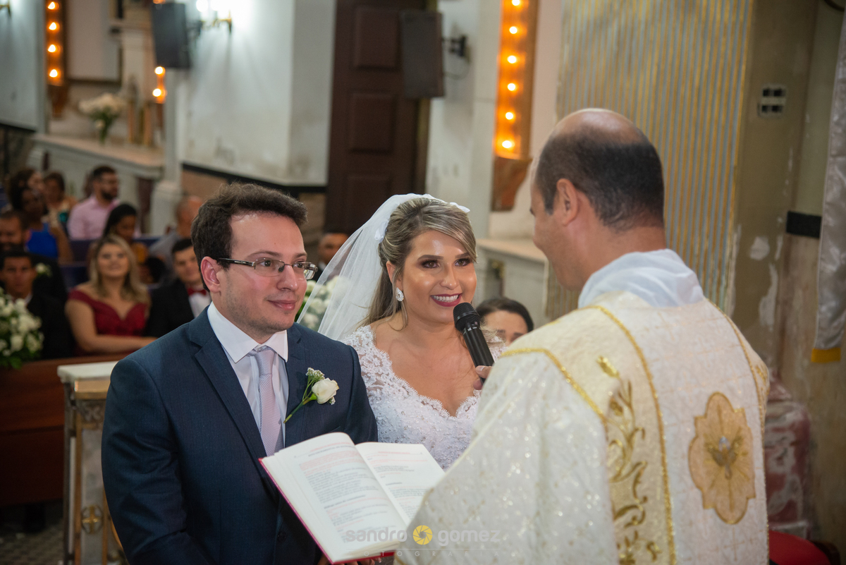 Casamento da Leidylane Cardoso e do Rafael Fournier realizado na Igreja Nossa Senhora da Apresentação - Irajá - RJ