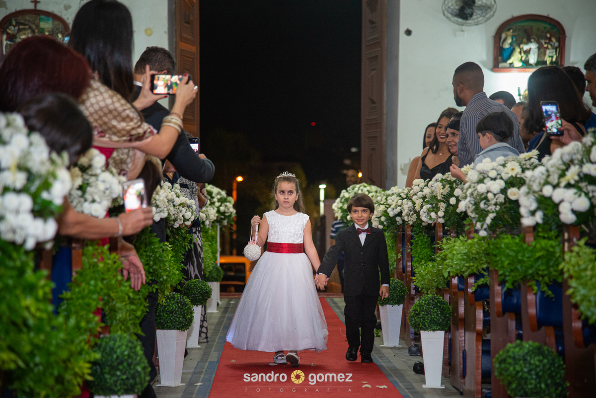Casamento da Leidylane Cardoso e do Rafael Fournier realizado na Igreja Nossa Senhora da Apresentação - Irajá - RJ