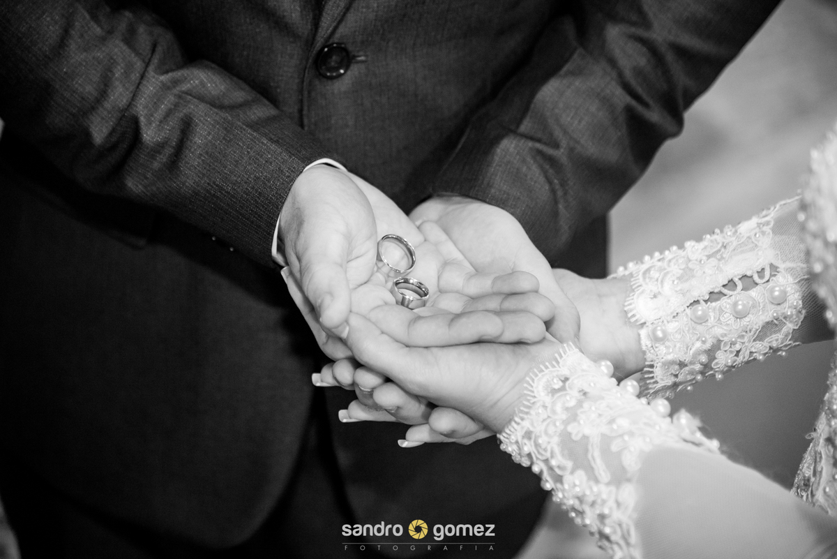 Casamento da Leidylane Cardoso e do Rafael Fournier realizado na Igreja Nossa Senhora da Apresentação - Irajá - RJ