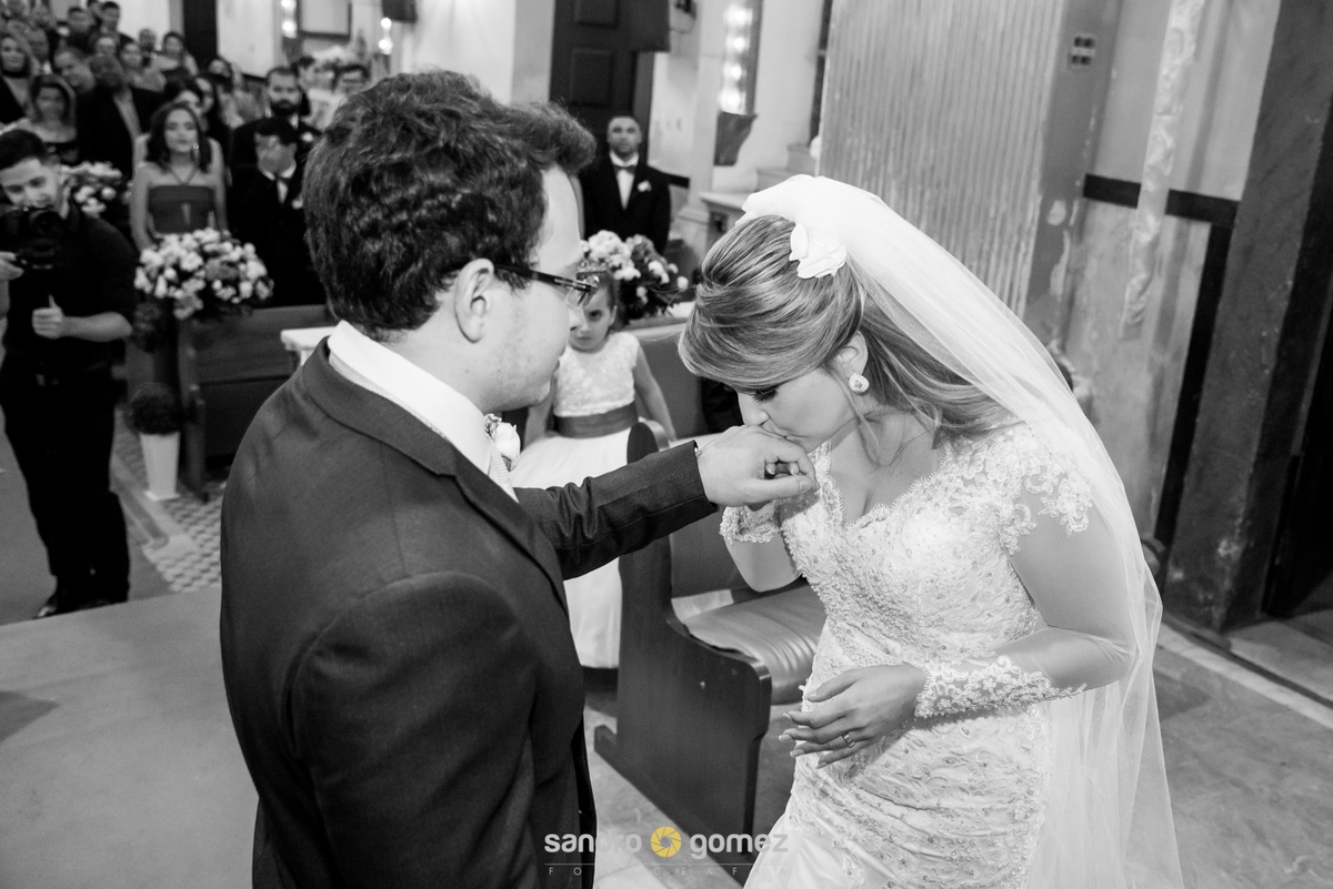 Casamento da Leidylane Cardoso e do Rafael Fournier realizado na Igreja Nossa Senhora da Apresentação - Irajá - RJ