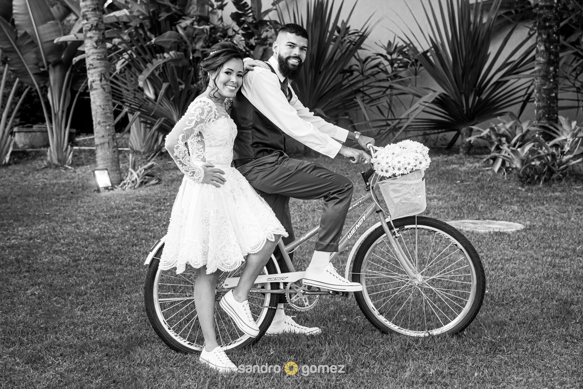 Casamento da Mariana Asaph e do Willian Silva realizado no Privilége Espaço de Festas - Itaboraí - RJ