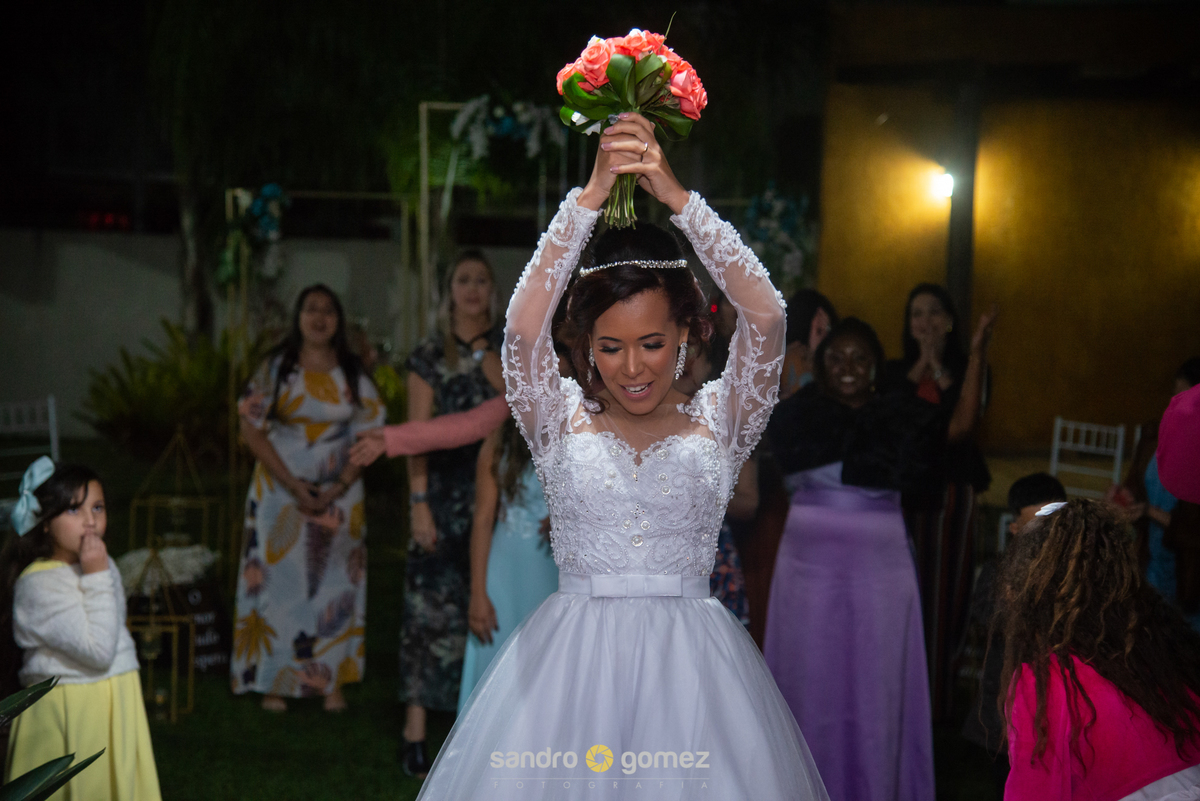 Casamento da Mariana Asaph e do Willian Silva realizado no Privilége Espaço de Festas - Itaboraí - RJ