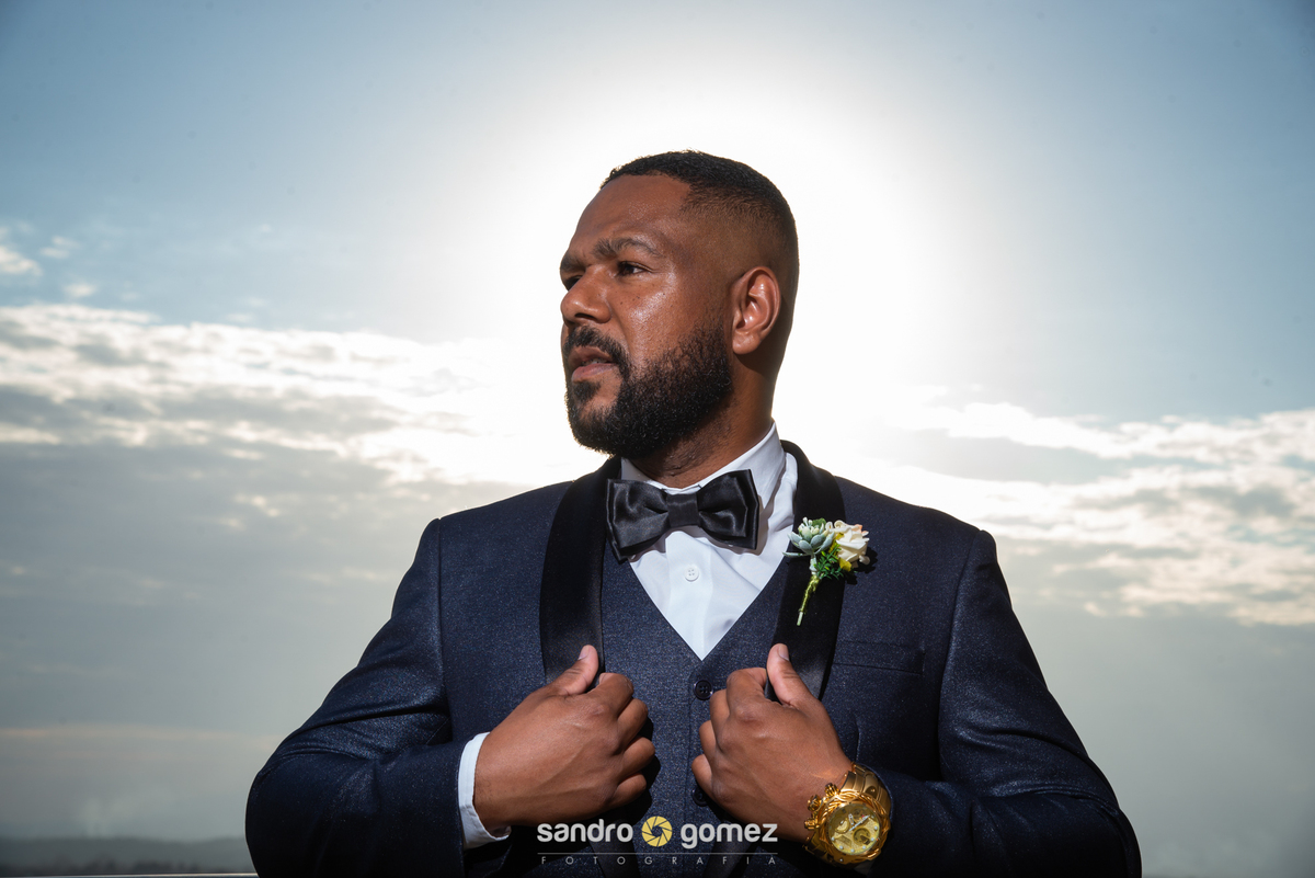 Casamento da Juliana Rocha e do Rafael Chagas com making of no Hotel Promenade, cerimônia na Paróquia São Pedro Apóstolo de Vendas das Pedras e recepção no sítio Vô Mozart - Itaboraí - RJ