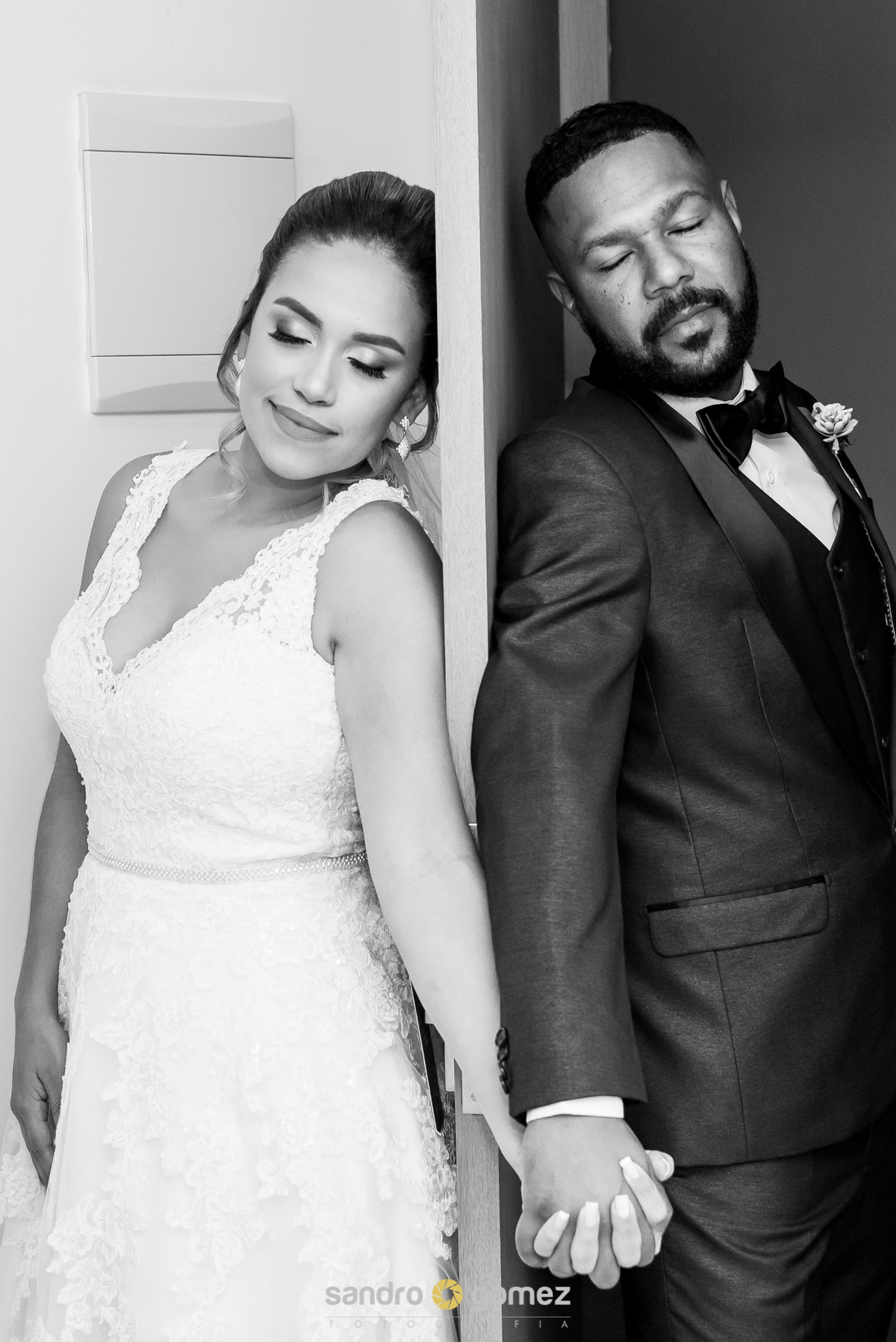 Casamento da Juliana Rocha e do Rafael Chagas com making of no Hotel Promenade, cerimônia na Paróquia São Pedro Apóstolo de Vendas das Pedras e recepção no sítio Vô Mozart - Itaboraí - RJ