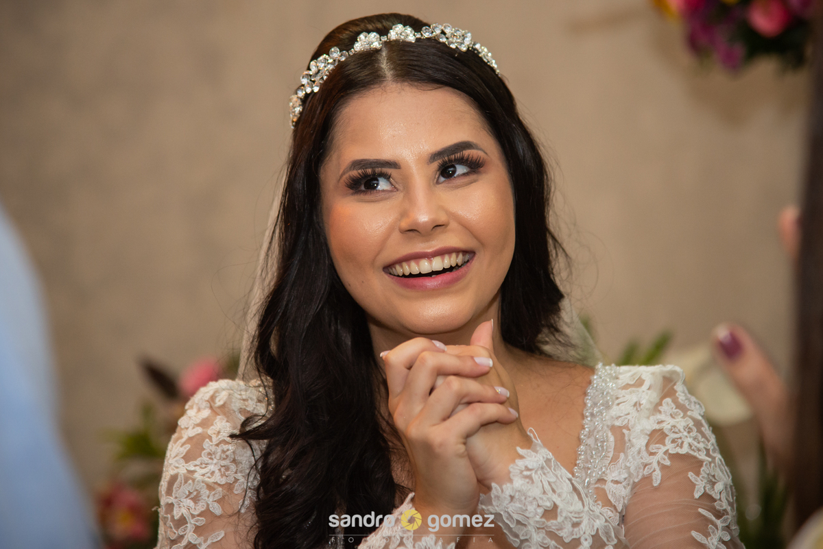 Casamento da Ana Paula e do Thiago Moraes, com making of na Espaço Bárbara Passarelli e cerimônia no Espaço Guilherme Souza Casa de Festa - Rio Bonito - RJ