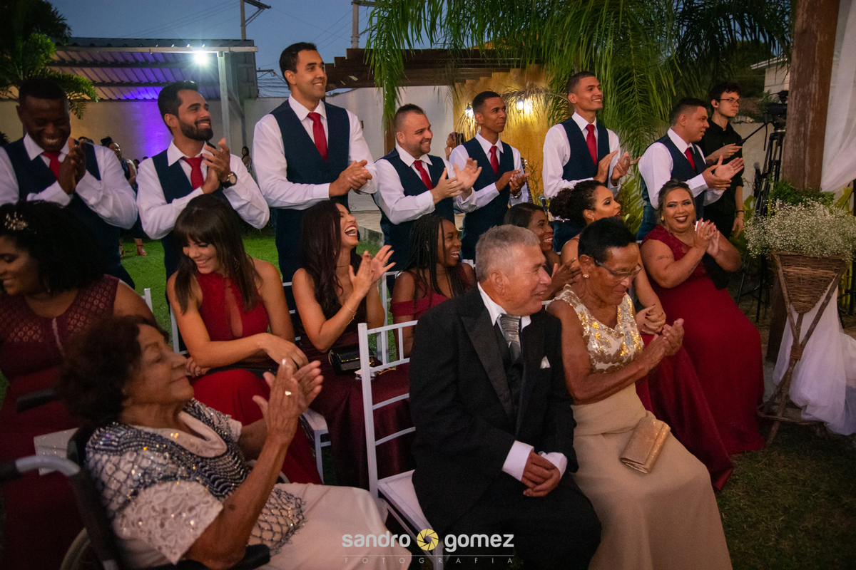 Casamento da Cristiane Santos e do Maicon Gomes realizado no Privilege Espaço de Festas - Itaboraí - RJ