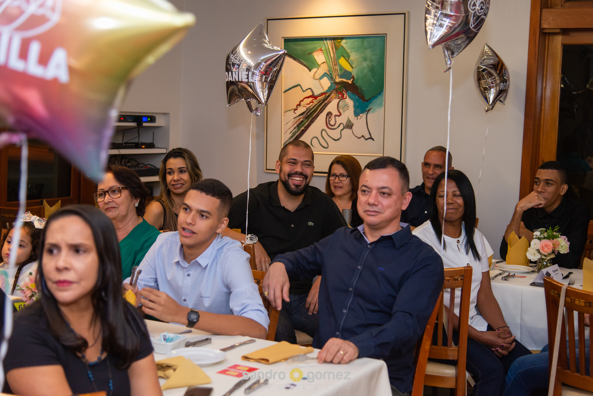 Formatura do Centro de Idiomas CCAA Itaboraí 2019 realizado na Vacaria Churrascaria - Itaboraí - RJ