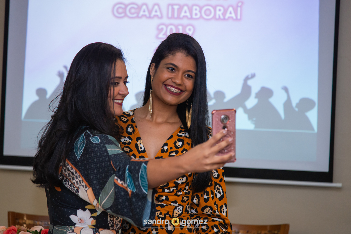 Formatura do Centro de Idiomas CCAA Itaboraí 2019 realizado na Vacaria Churrascaria - Itaboraí - RJ