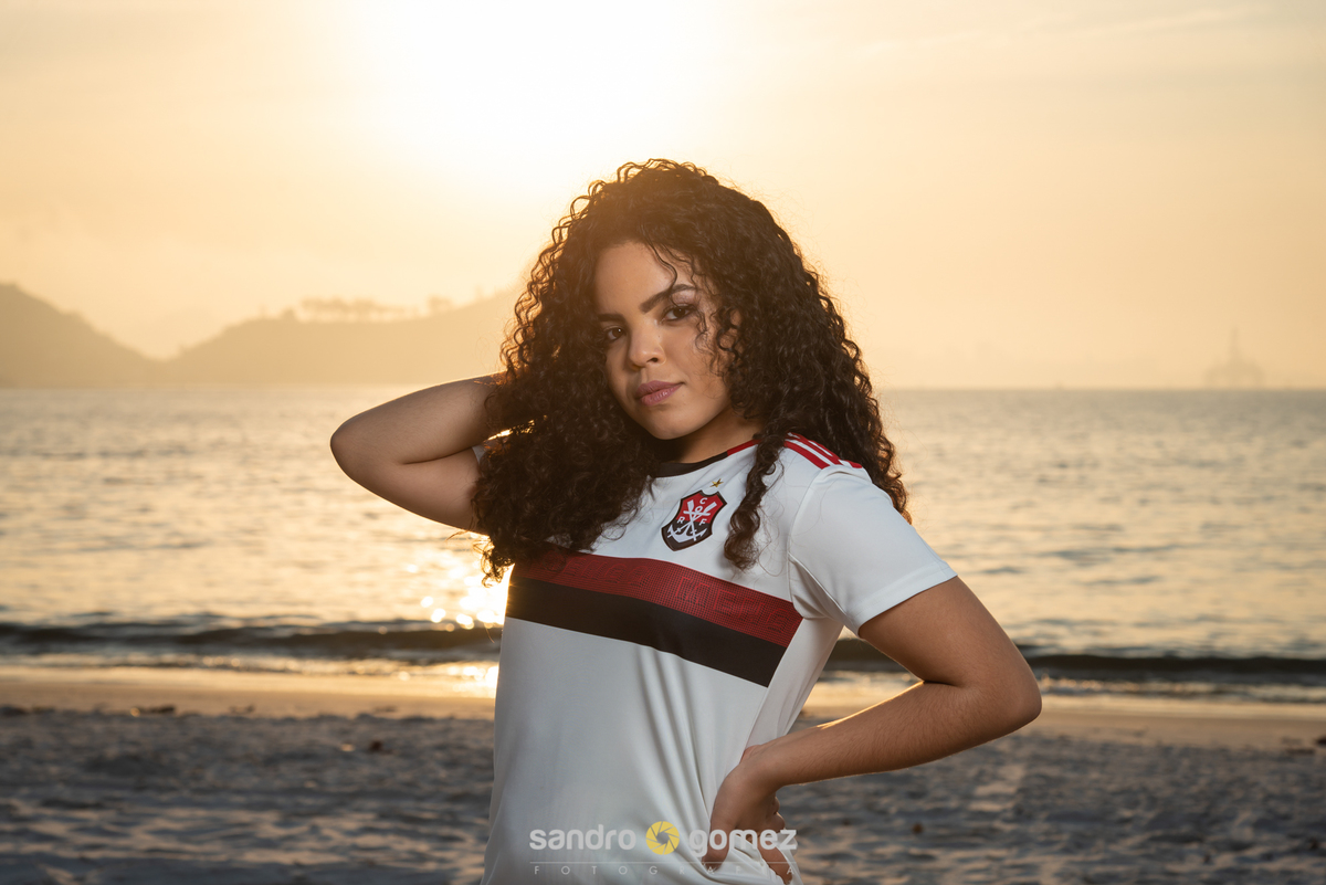 Ensaio debut da Sara Toledo realizado no Campo de São Bento e na Praia de Charitas - Niterói - RJ