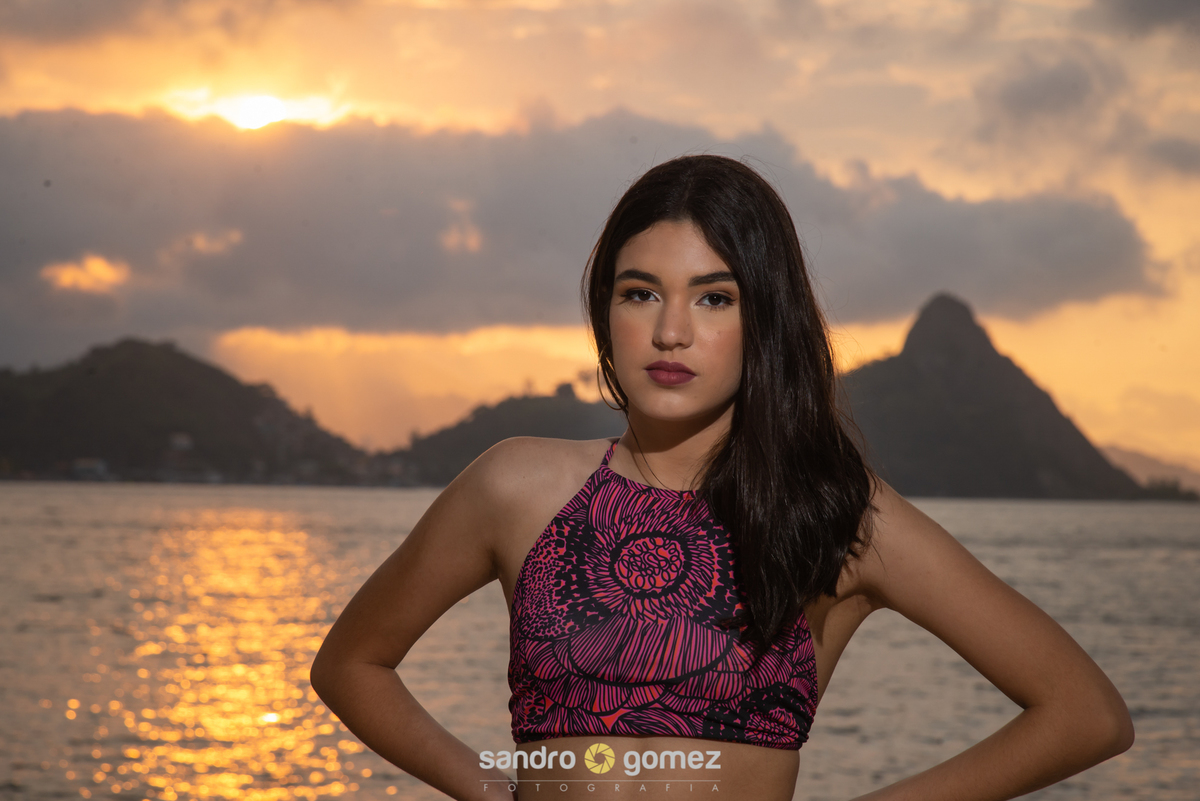 Ensaio debut da Mariana Santiago realizado no Parque da Cidade, na Praia de Charitas e na Igreja de São Francisco Xavier - Niterói - RJ