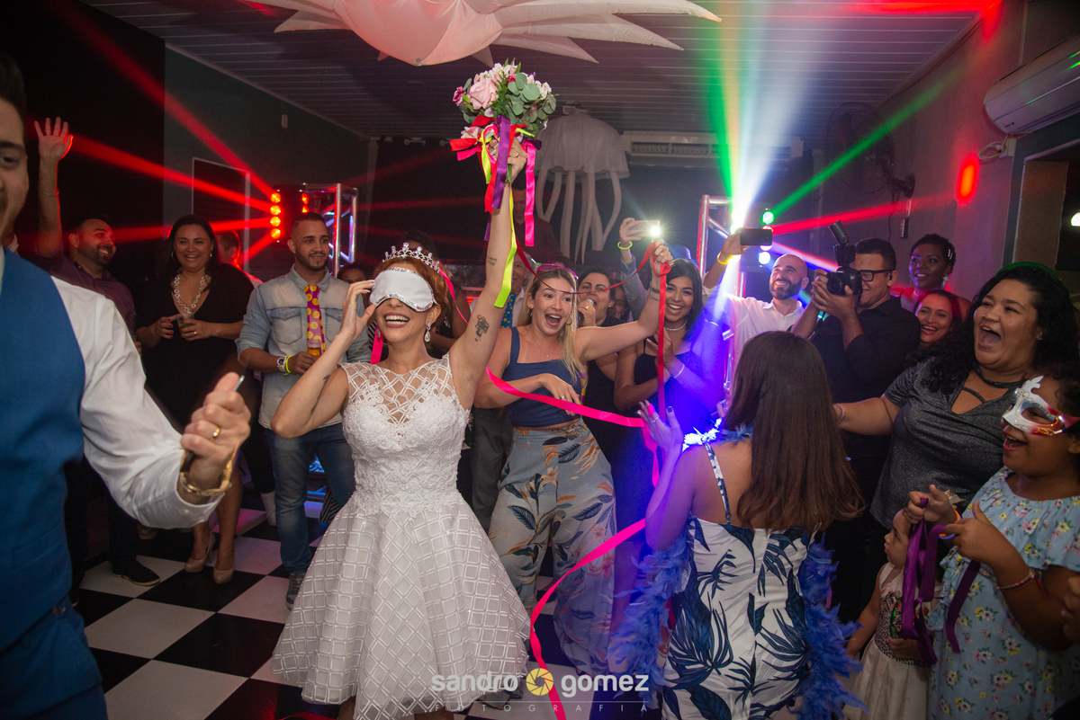 Casamento da Daiane Domingos e do Rafael Moraes realizado no Salão Solar Viva Viva  - Marambaia - São Gonçalo - RJ