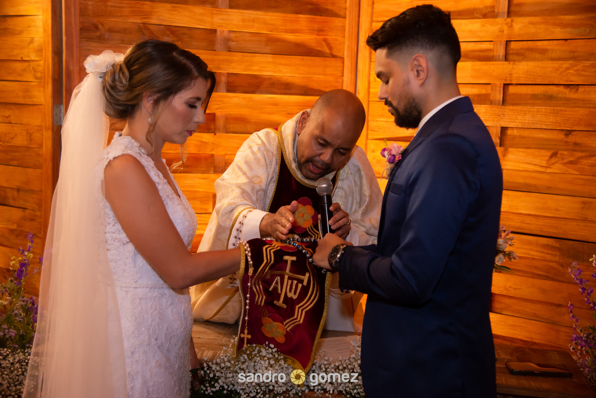 Casamento da Camila Vasconcelos e do Jefferson Muniz realizado no Espaço Ceccareli - Rio Bonito - RJ
