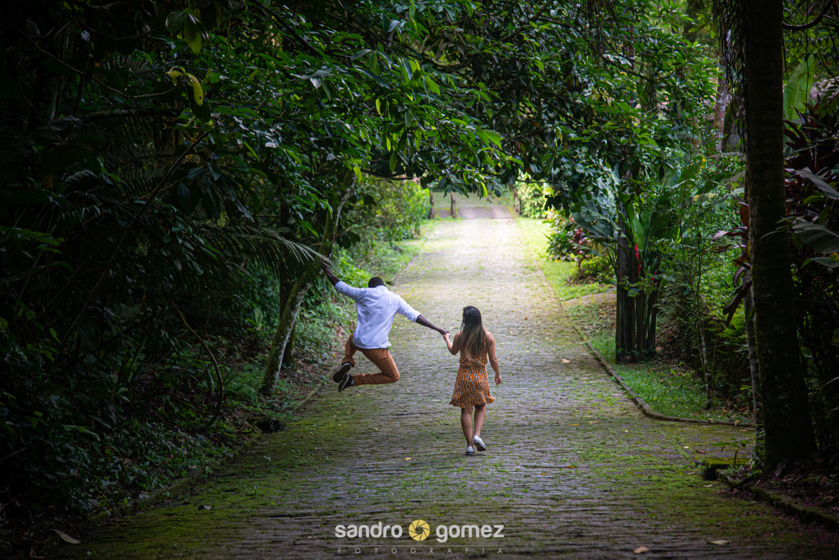 Ensaio pre wedding da Jessica Silva e do Gessio Almeida realizado no Parque Estadual dos Três Picos - Cachoeiras de Macacú - RJ