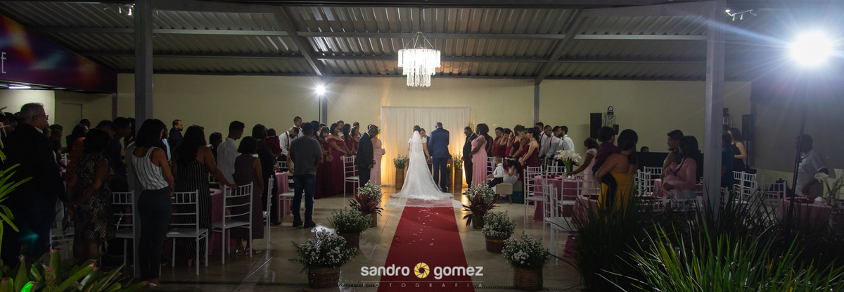 Casamento da Jessica Silva e do Gessio Almeida realizado no Privilége Espaço de Festas - Itaboraí - RJ