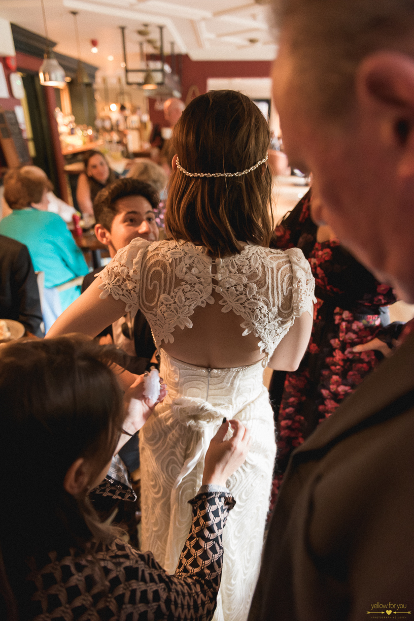 dress bride newbury england europe intimate creative wedding creative photography