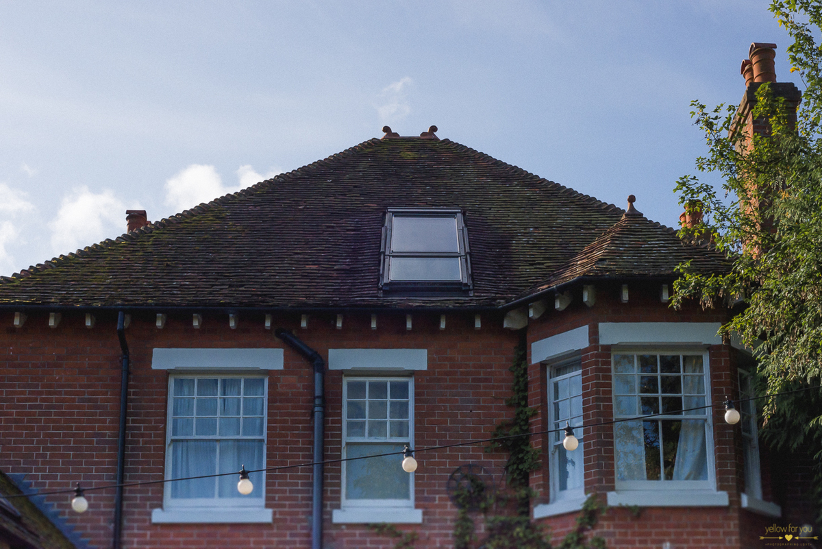 dress bride newbury england europe intimate creative wedding creative photography home