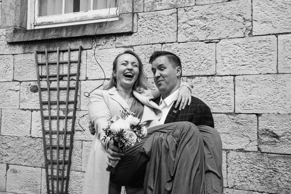 russian couple wedding flowers wedding bride cork ireland europe intimate creative wedding creative photography