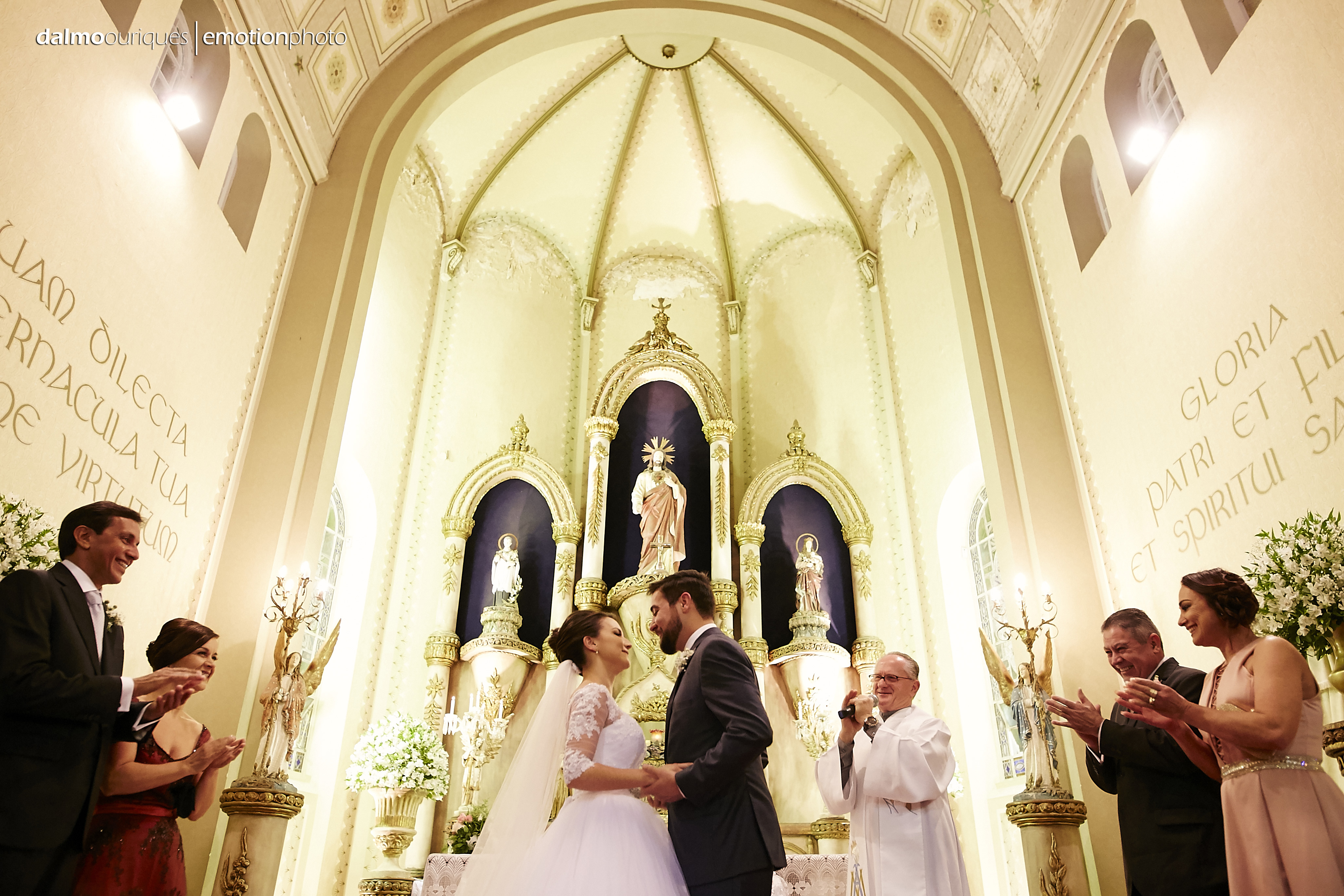 fotografia casamento florianopolis; fotografo casamento florianopolis; casamento em floripa; as igrejas mais lindas de florianopolis; igreja coração de Jesus; as melhore igrejas de florianopolis