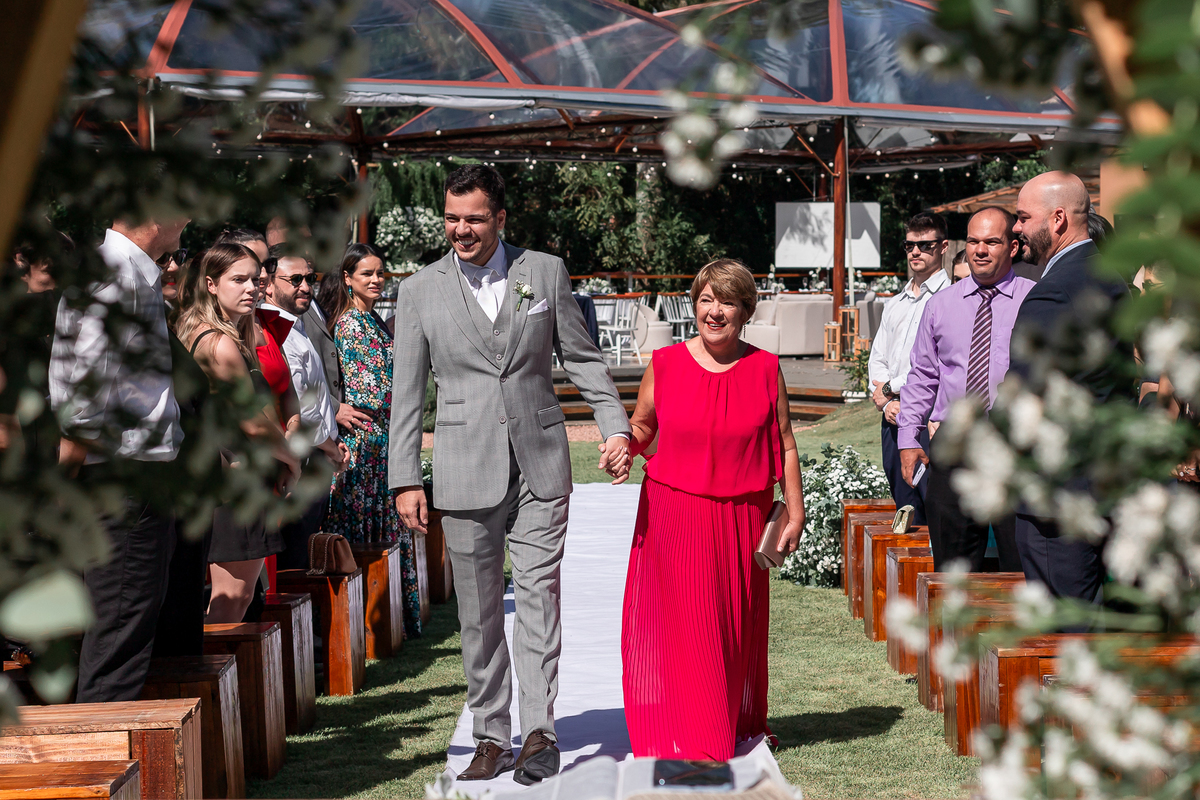 casamento no campo, vestido de noiva, festa de casamento, fotografo de casamento, casamento por do sol, make de noiva, roupa de noivo, casamento Porto Alegre, fotografo profissional, buque de noiva, sapato de noiva, ensaio de casamento, bolo, decoração