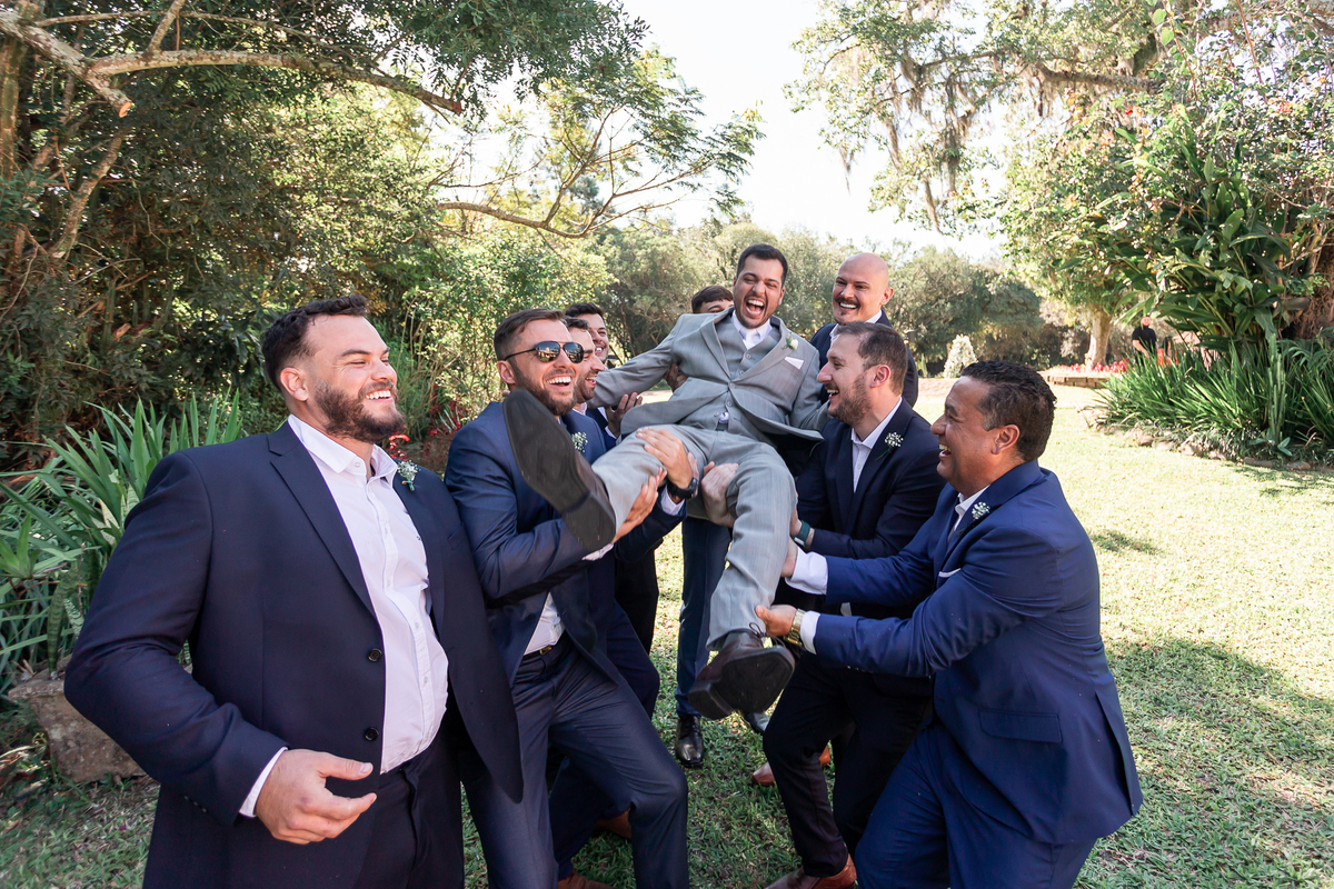 casamento no campo, vestido de noiva, festa de casamento, fotografo de casamento, casamento por do sol, make de noiva, roupa de noivo, casamento Porto Alegre, fotografo profissional, buque de noiva, sapato de noiva, ensaio de casamento, bolo, decoração