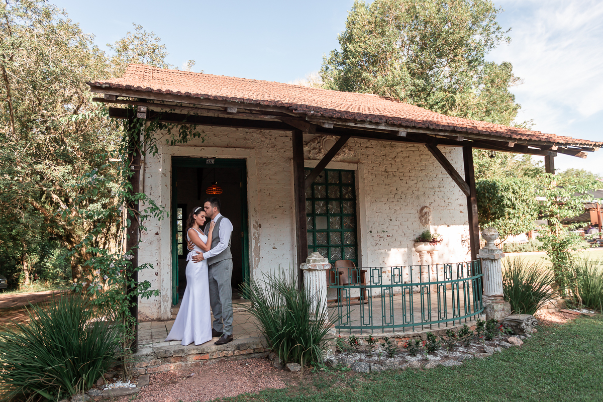 casamento no campo, vestido de noiva, festa de casamento, fotografo de casamento, casamento por do sol, make de noiva, roupa de noivo, casamento Porto Alegre, fotografo profissional, buque de noiva, sapato de noiva, ensaio de casamento, bolo, decoração