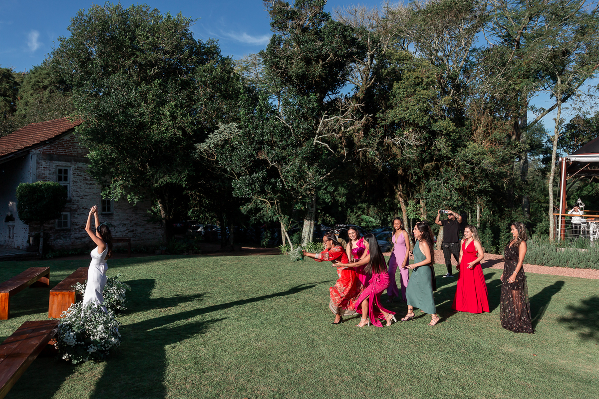 casamento no campo, vestido de noiva, festa de casamento, fotografo de casamento, casamento por do sol, make de noiva, roupa de noivo, casamento Porto Alegre, fotografo profissional, buque de noiva, sapato de noiva, ensaio de casamento, bolo, decoração
