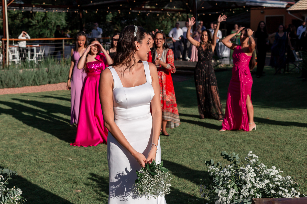 casamento no campo, vestido de noiva, festa de casamento, fotografo de casamento, casamento por do sol, make de noiva, roupa de noivo, casamento Porto Alegre, fotografo profissional, buque de noiva, sapato de noiva, ensaio de casamento, bolo, decoração