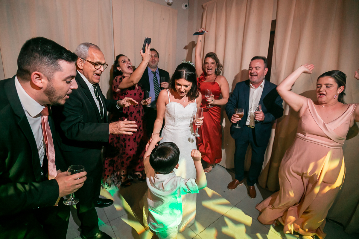 fotografo de casamento, melhor fotografo de casamento, ensaio fotográfico, fotografo, decoração de casamento, video de casamento, local de casamento porto alegre, cerimonialista de casamento, vestido de noiva, roupa de noivo