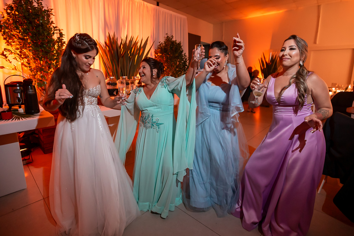 fotografo de casamento, melhor fotografo de casamento, ensaio fotográfico, fotografo, decoração de casamento, video de casamento, local de casamento porto alegre, cerimonialista de casamento, vestido de noiva, roupa de noivo