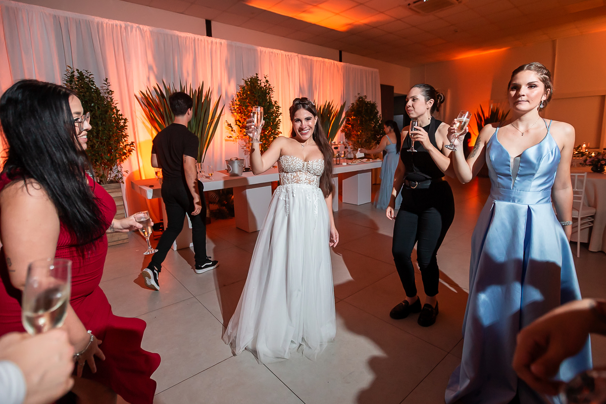 fotografo de casamento, melhor fotografo de casamento, ensaio fotográfico, fotografo, decoração de casamento, video de casamento, local de casamento porto alegre, cerimonialista de casamento, vestido de noiva, roupa de noivo
