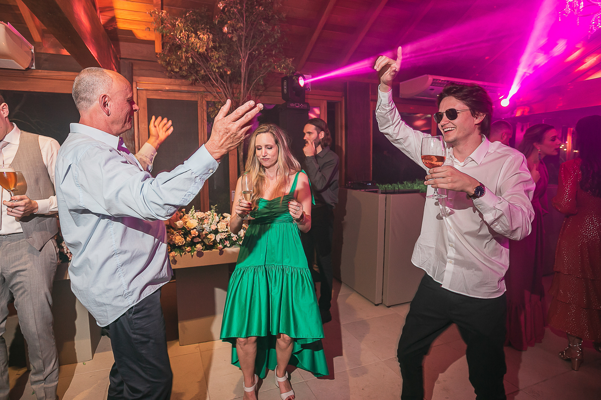 fotografo de casamento, melhor fotografo de casamento, ensaio fotográfico, fotografo, decoração de casamento, video de casamento, local de casamento porto alegre, cerimonialista de casamento, vestido de noiva, roupa de noivo