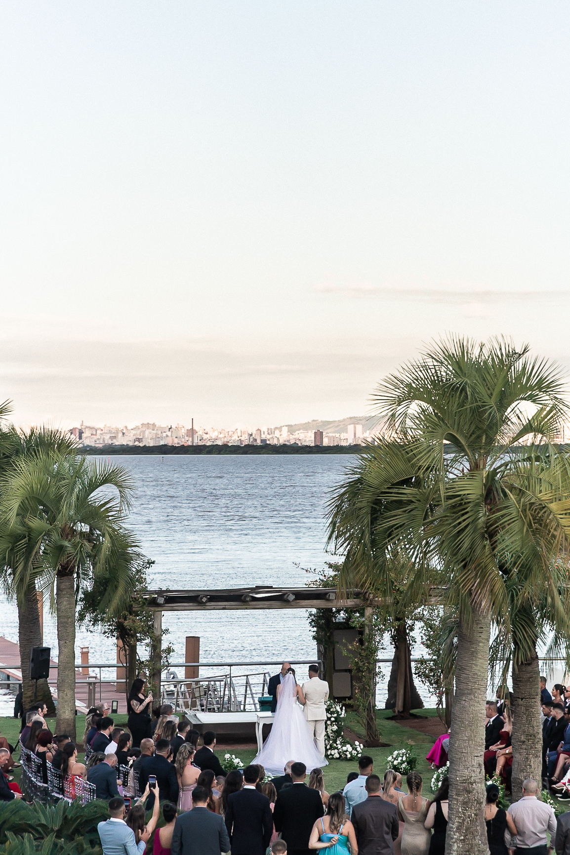 fotografo de casamento, melhor fotografo de casamento, ensaio fotográfico, fotografo, decoração de casamento, video de casamento, local de casamento porto alegre, cerimonialista de casamento, vestido de noiva, roupa de noivo