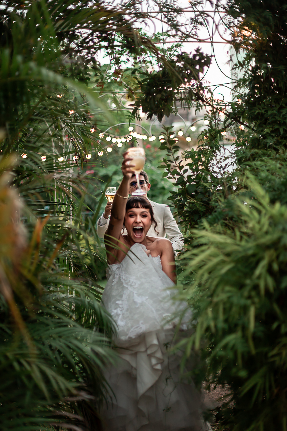 fotos de casamento, fotografo porto alegre, fotos romanticas, fotos divertidas, vestido de noiva, festa de casamento, decoração de casamento, casamento romantico, buque de noiva