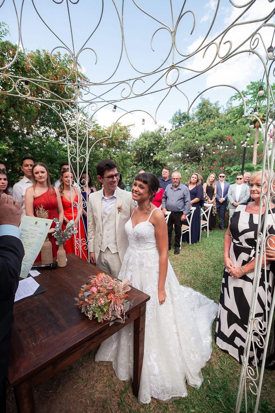 fotos de casamento, fotografo porto alegre, fotos romanticas, fotos divertidas, vestido de noiva, festa de casamento, decoração de casamento, casamento romantico, buque de noiva