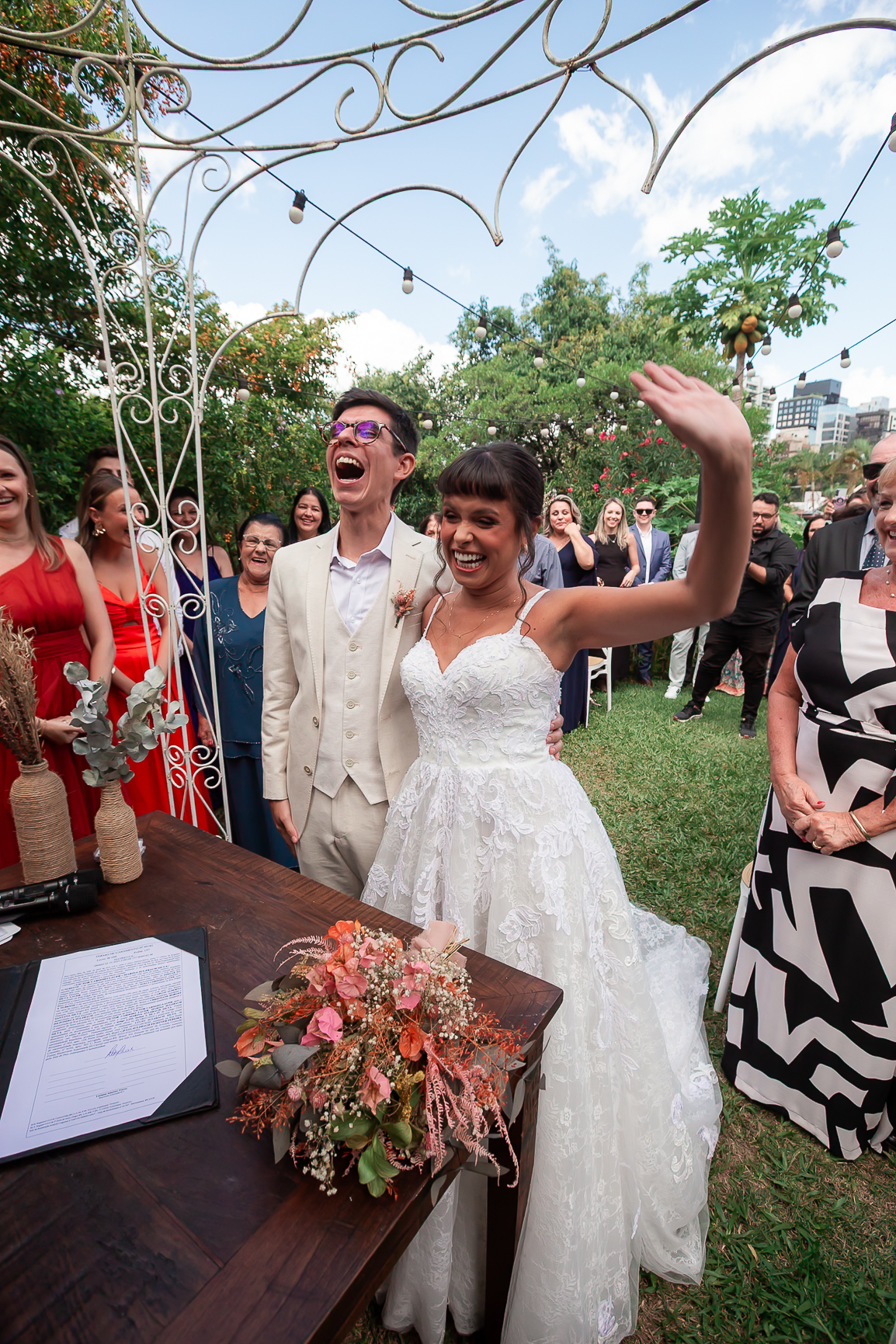 fotos de casamento, fotografo porto alegre, fotos romanticas, fotos divertidas, vestido de noiva, festa de casamento, decoração de casamento, casamento romantico, buque de noiva