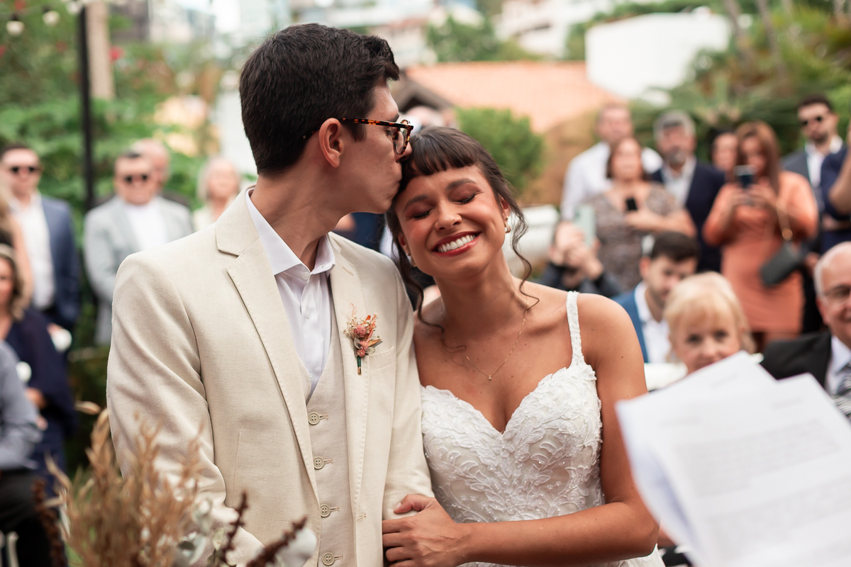 fotos de casamento, fotografo porto alegre, fotos romanticas, fotos divertidas, vestido de noiva, festa de casamento, decoração de casamento, casamento romantico, buque de noiva