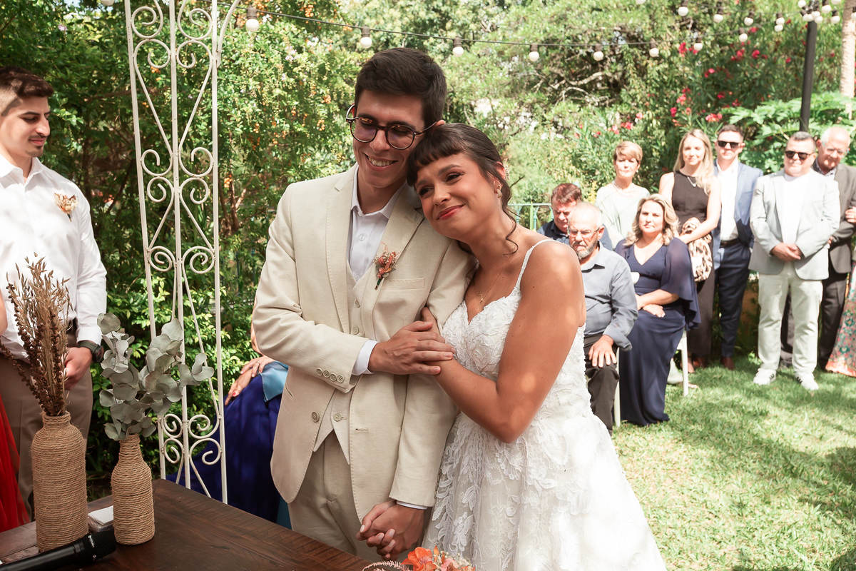 fotos de casamento, fotografo porto alegre, fotos romanticas, fotos divertidas, vestido de noiva, festa de casamento, decoração de casamento, casamento romantico, buque de noiva