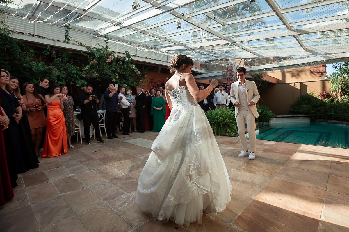 fotos de casamento, fotografo porto alegre, fotos romanticas, fotos divertidas, vestido de noiva, festa de casamento, decoração de casamento, casamento romantico, buque de noiva